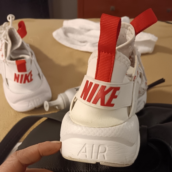 Nike Supreme LV heroche shoes - Picture 2 of 4